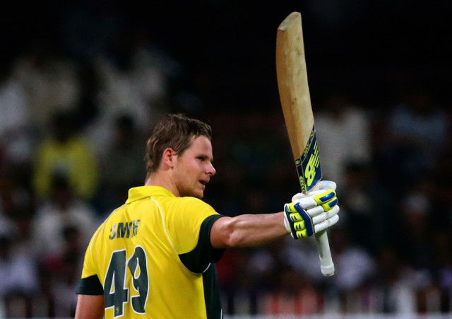 Man bat yellow shirt green free wallpaper - medium preview image