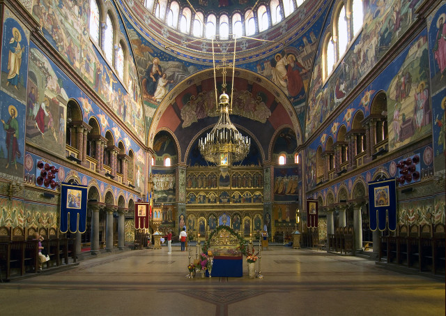 Church chandelier ceiling hanging lighting free wallpaper - medium preview image