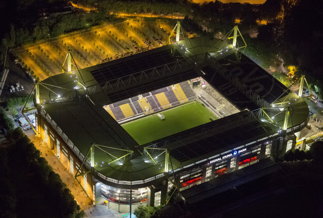 Stadium green field night lights free wallpaper - medium preview image