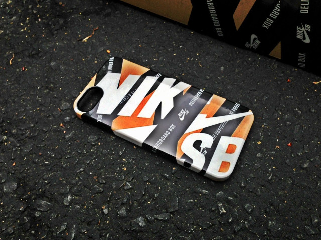 Cell phone case nike logo free wallpaper - medium preview image