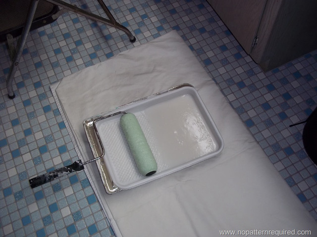 Green white object tray towel free wallpaper - medium preview image