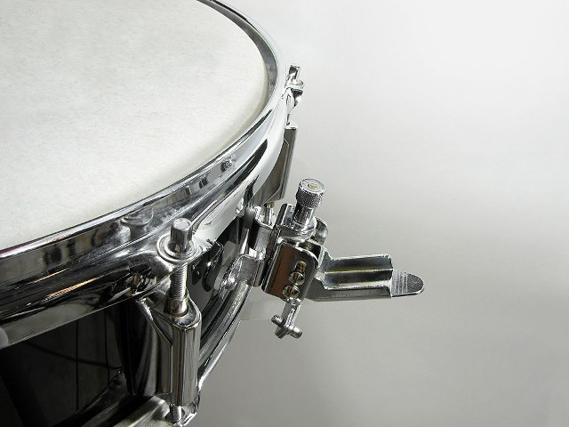 Drum head closeup white background free wallpaper - medium preview image