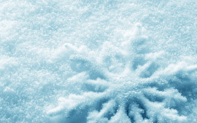 Snowflake blue background snowflakes middle free wallpaper - medium preview image
