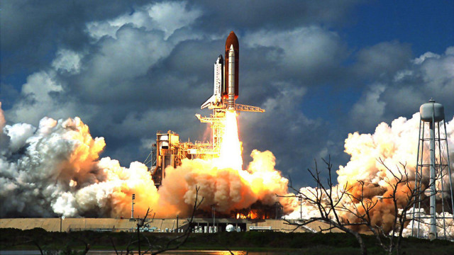 Rocket launch smoke trees sky free wallpaper - medium preview image