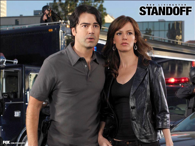Man woman truck police car free wallpaper - medium preview image