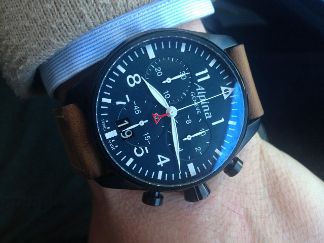 Watch blue strap wristband man free wallpaper - medium preview image