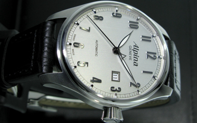 Watch white face black strap free wallpaper - medium preview image