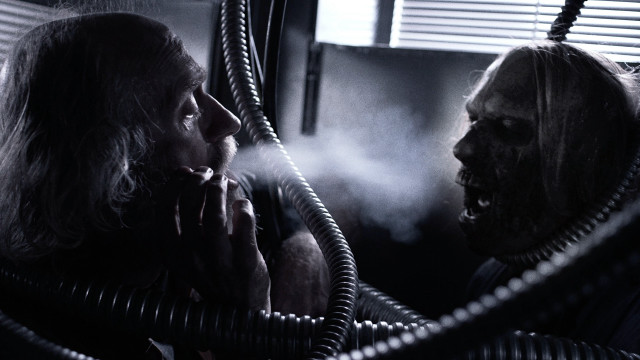 Man woman dark room hose free wallpaper - medium preview image