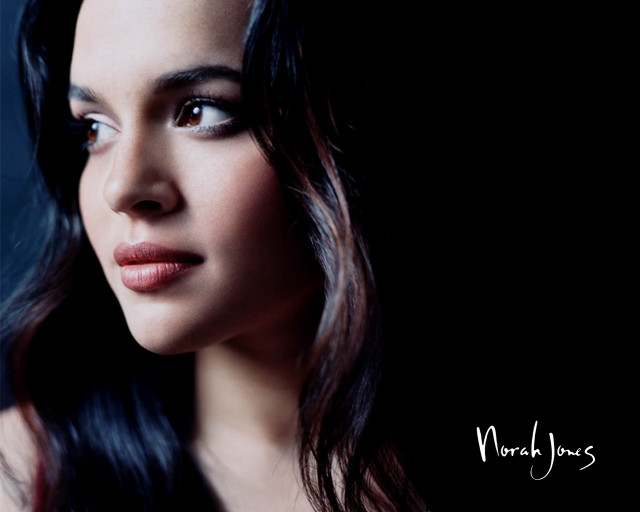 Julia longhair blackbackground markjones albumcover free wallpaper - medium preview image