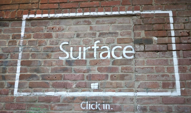 Brick wall sign window click free wallpaper - medium preview image