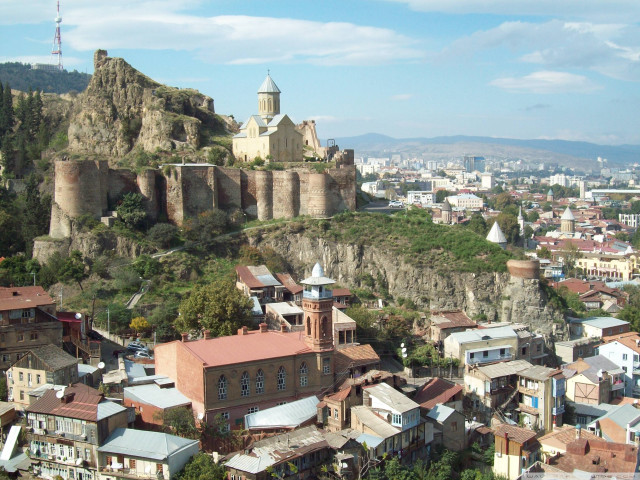 Castle hill cityscape panorama bridge free wallpaper - medium preview image