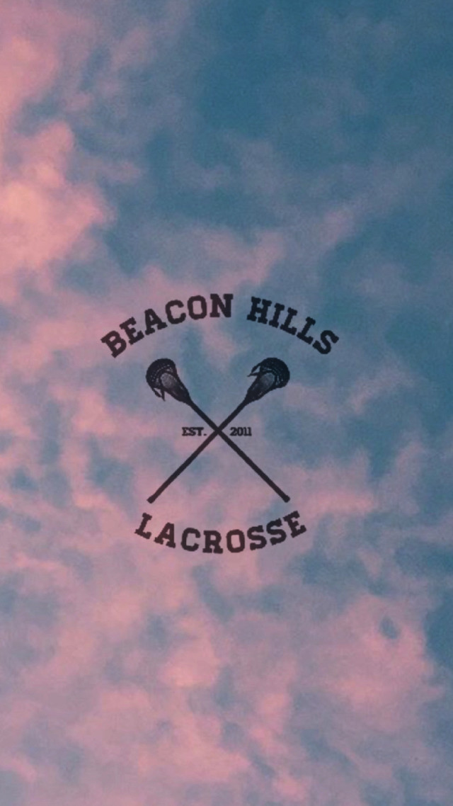 Crossed oars cloudy sky beacon free wallpaper - medium preview image