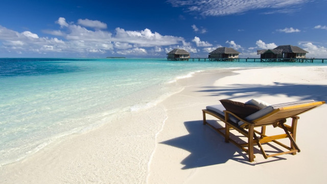 Chair table beach ocean huts #2 free wallpaper - medium preview image