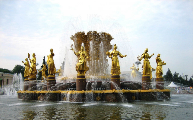 Fountain statues water clouds sky free wallpaper - medium preview image