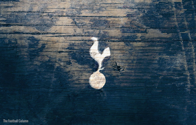 White bird flying wooden surface free wallpaper - medium preview image