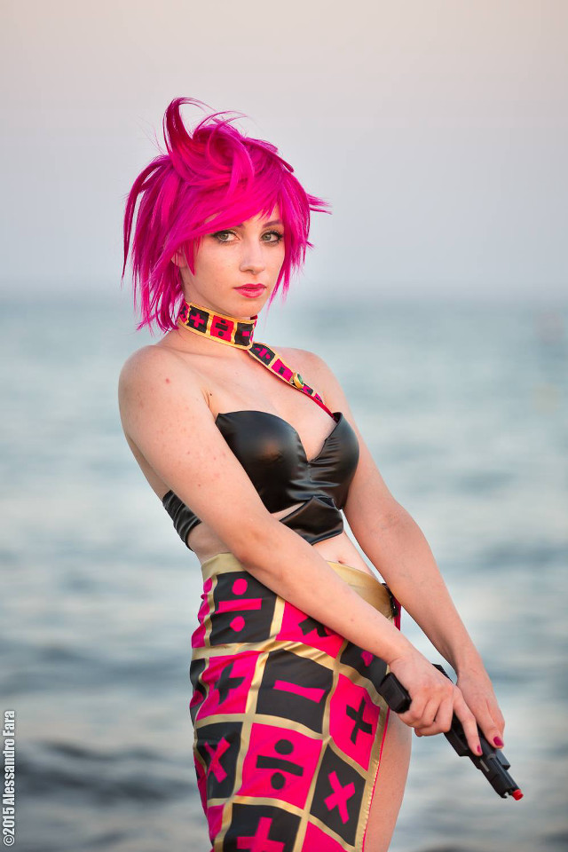 Woman pink hair gun beach free wallpaper - medium preview image