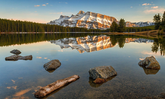 Mountain range reflection still lake #4 free wallpaper - medium preview image