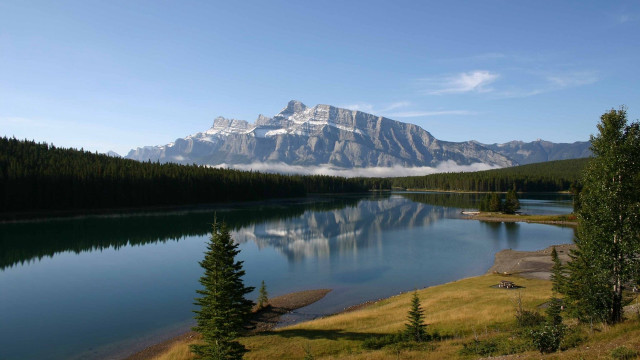 Mountain range reflection lake trees #12 free wallpaper - medium preview image