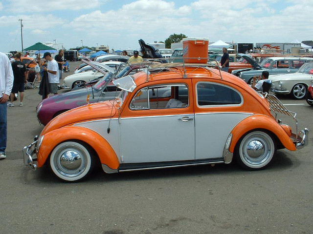 Orange white car parking lot free wallpaper - medium preview image