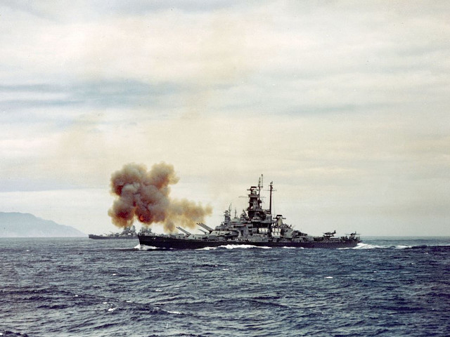 Battleship in water smoke stacks free wallpaper - medium preview image