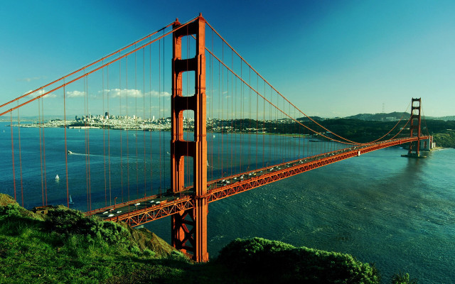 Large bridge water city sunny free wallpaper - medium preview image