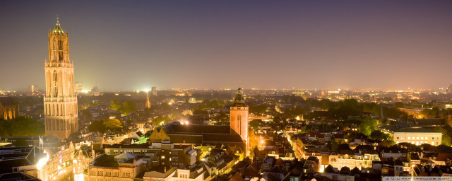 City skyline night clock tower #2 free wallpaper - medium preview image