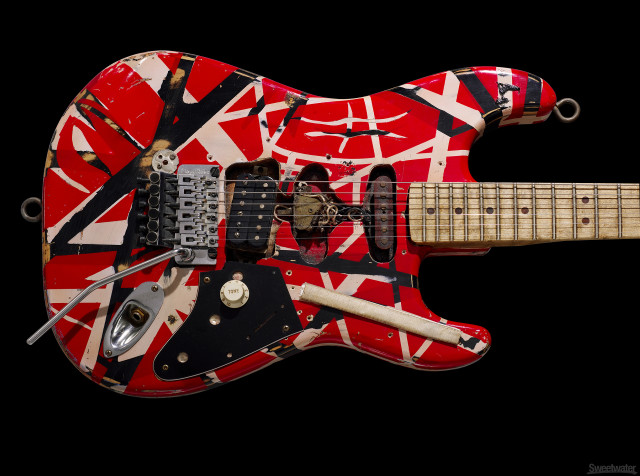 Red black guitar shock art free wallpaper - medium preview image