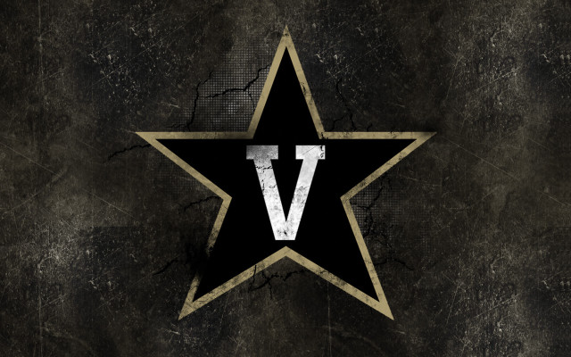 Star v grungy wall black free wallpaper - medium preview image