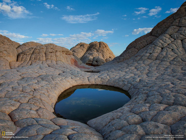 Small pool rocky landscape sky free wallpaper - medium preview image