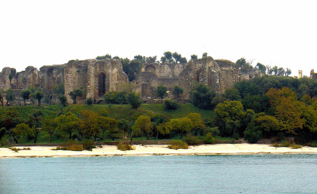 Castle hill water trees boat free wallpaper - medium preview image