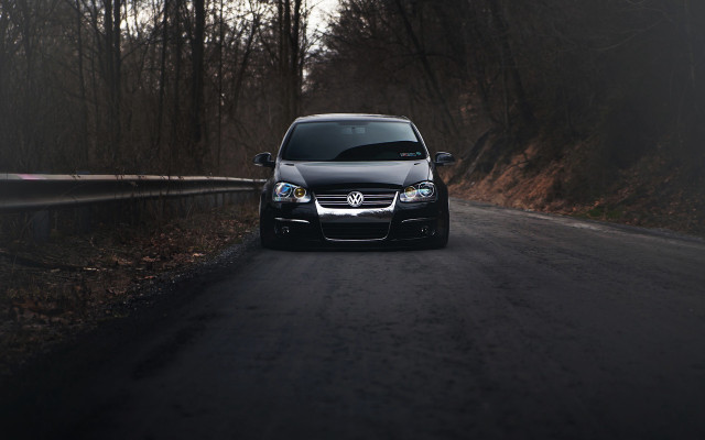 Car parked woods fog trees free wallpaper - medium preview image