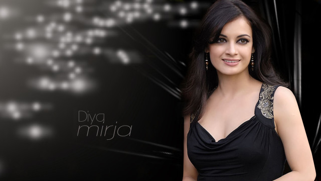 Woman black dress pose picture free wallpaper - medium preview image