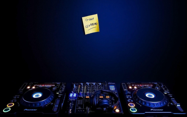 Dj setup note decks lights free wallpaper - medium preview image