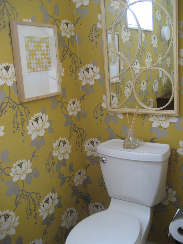 Bathroom toilet mirror wall picture free wallpaper - medium preview image