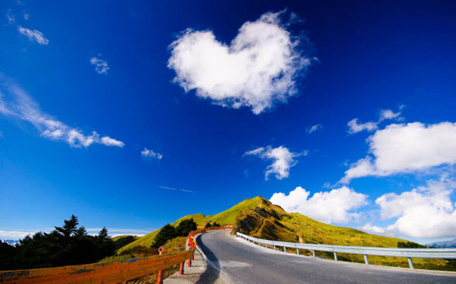 Heart shaped cloud road mountain free wallpaper - medium preview image