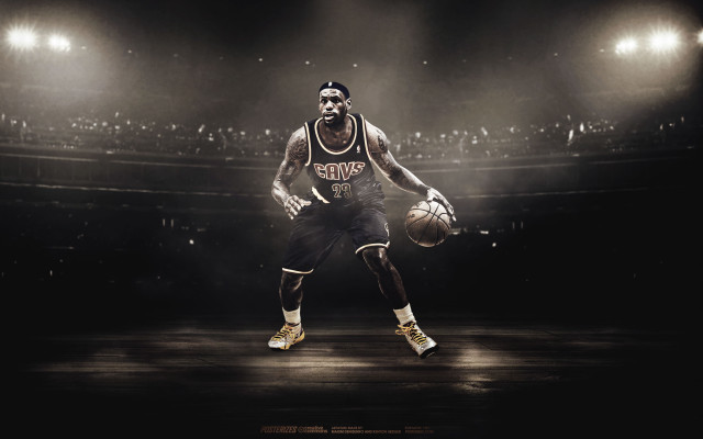 Man holding basketball stadium court free wallpaper - medium preview image