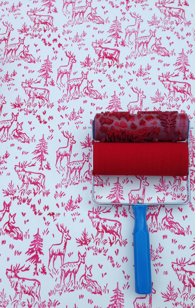 Red white wallpaper roller blue free wallpaper - medium preview image