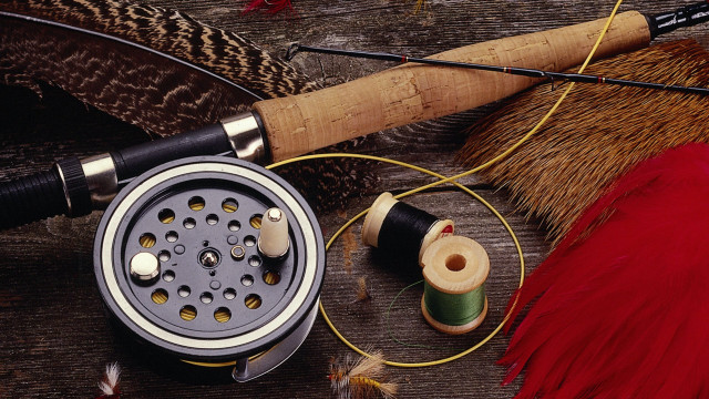 Fishing rod reel spool thread free wallpaper - medium preview image