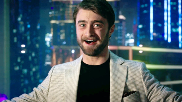 Man suit funny face cityscape free wallpaper - medium preview image