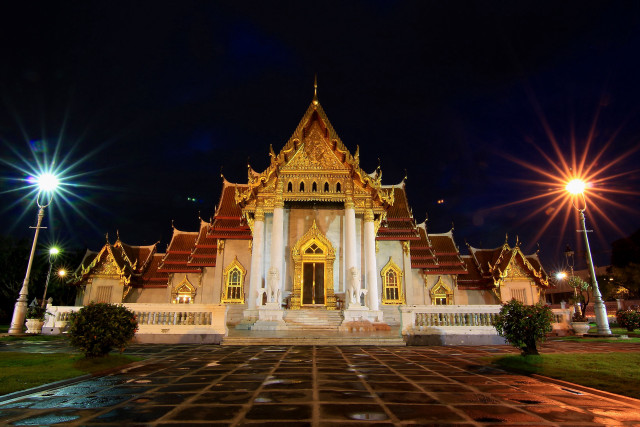 Large lit building grass pagoda free wallpaper - medium preview image