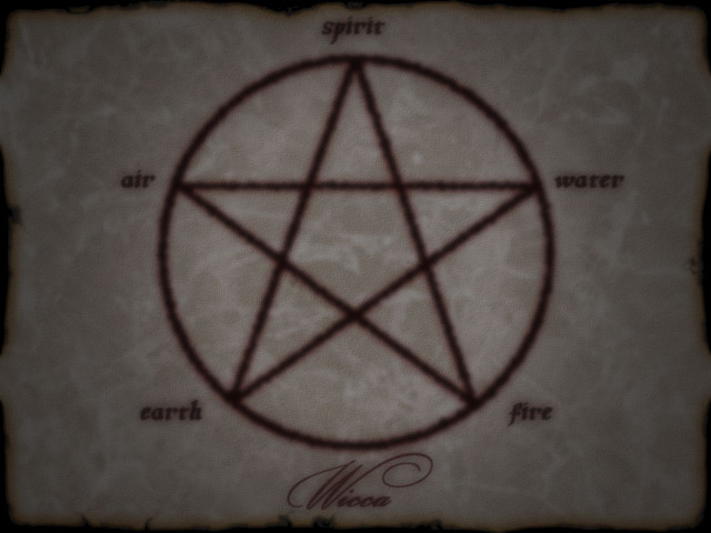Pentagram wicca circle of fire free wallpaper - medium preview image
