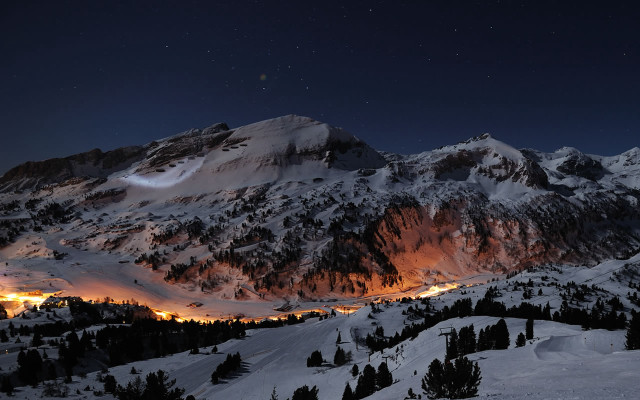 Snowy mountain night full moon #6 free wallpaper - medium preview image