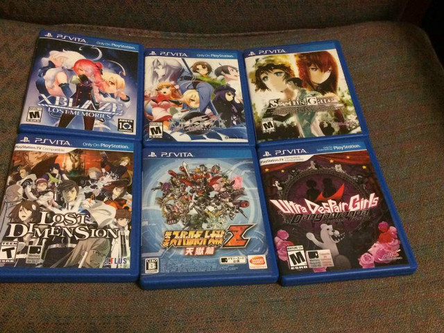 Video games couch table room free wallpaper - medium preview image