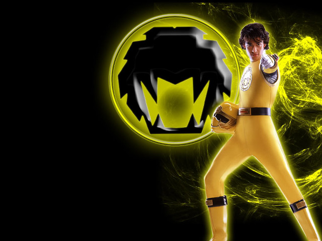 Yellow suit man holding ball free wallpaper - medium preview image