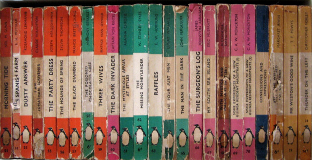 Books shelf table clock row free wallpaper - medium preview image