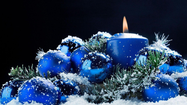 Candle blue holder snow pine free wallpaper - medium preview image