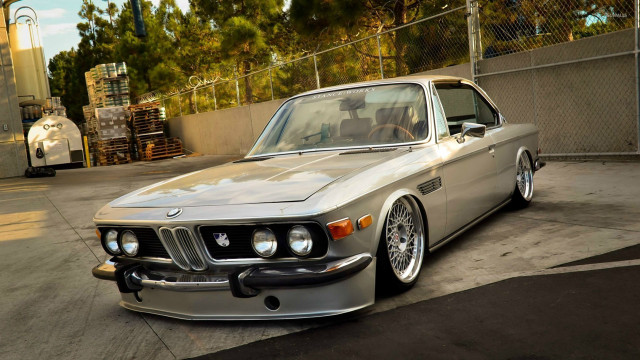 Silver car parking lot fence free wallpaper - medium preview image