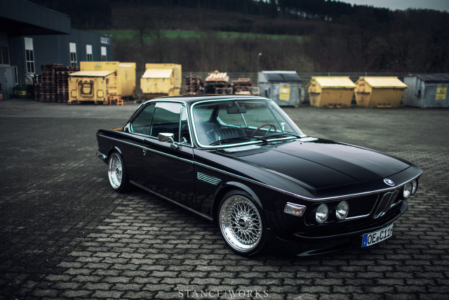 Black car parking lot boxes free wallpaper - medium preview image