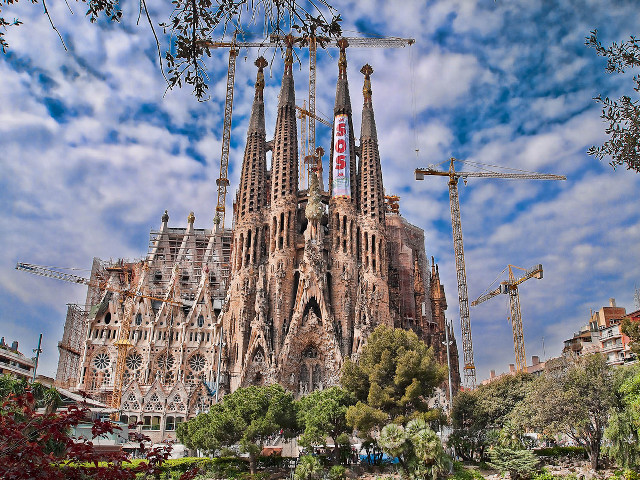 Cathedral crane blue sky clouds free wallpaper - medium preview image