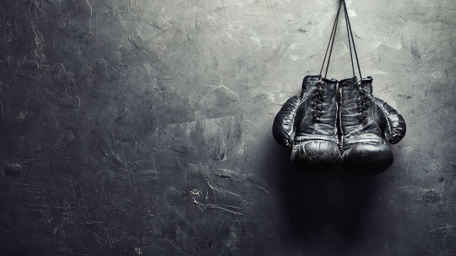 Boxing gloves hanging wall hook free wallpaper - medium preview image